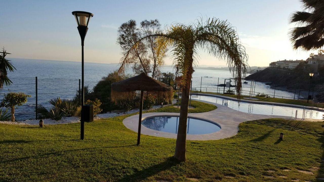 דירות בנאלמדנה Relax Frente Al Mar מראה חיצוני תמונה
